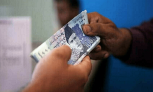 Sindh issues notification to set minimum wage at Rs40,000