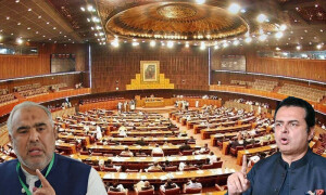 پی ٹی آئی پر دہشتگردوں کی پشت پناہی کا الزام: حکومت و اپوزیشن میں سخت جملوں کا تبادلہ