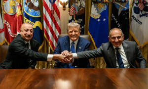 صدر آذربائیجان اور وزیراعظم آرمینیا نے بھی ٹرمپ کو ’نوبل انعام‘ دینے کی سفارش کردی