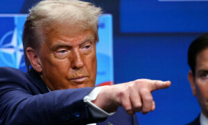 میری پیوٹن سے ملاقات پر میڈیا غلط رپورٹنگ کر رہا ہے، ٹرمپ
