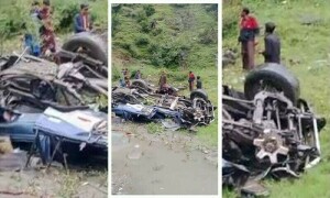 Karachi couple among six dead as tourist jeep plunges into Neelum Valley ravine