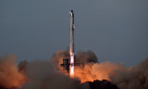 SpaceX’s Starship passes development rut, deploys first mock satellites