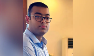 Assistant commissioner passes away amid relief operation