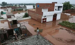 Situation at Sidhnai headworks critical, hundreds of villages facing flood risk