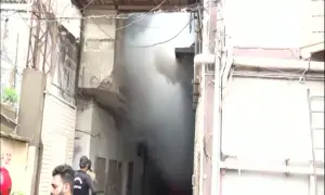 Fire-damaged factory collapses in New Karachi, seven injured