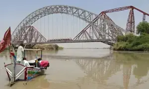 Floodwaters head towards Sindh, next 24 hours ‘critical’, officials warn