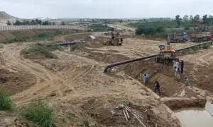 Karachi faces looming water crisis as Hub Canal repairs delayed