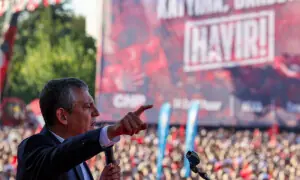 Tens of thousands protest against legal crackdown on Turkey’s main opposition party