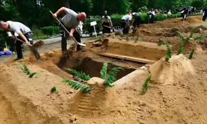 ہنگری میں قبر کھودنے کے عالمی مقابلے کا انعقاد