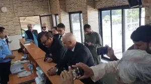 Islamabad High Court judges take legal battle to Supreme Court