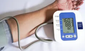 بلڈ پریشر کی درست ریڈنگ سمجھنے کا آسان طریقہ