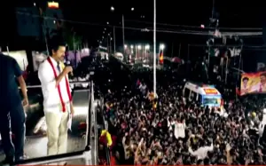 Stampede at actor Vijay’s rally in Tamil Nadu leaves at least 31 dead, over 50 injured Stampede at actor Vijay’s rally in Tamil Nadu leaves at least 31 dead, over 50 injured