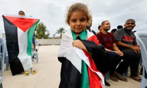 US to deploy 200 troops to monitor deal as Israeli cabinet ratifies peace