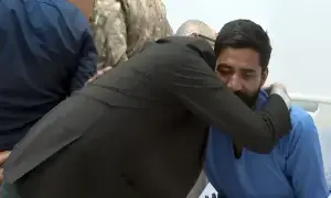 Two soldiers regain eyesight in Pakistan’s first dual corneal transplant