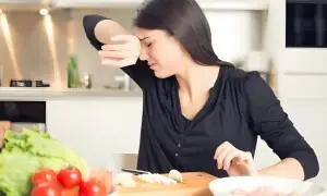 بنا آنسوؤں کے پیاز کاٹنے کا طریقہ، سائنس نے معمہ حل کرلیا