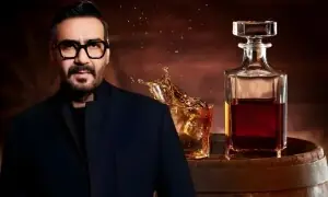 گٹکے کی تشہیر کے بعد اجے دیوگن نے شراب فروشی شروع کردی
