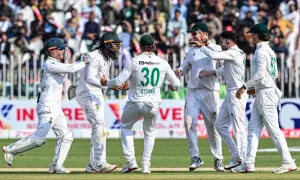 Pindi Test Day 2: South Africa bowl out Pakistan for 333 in first innings