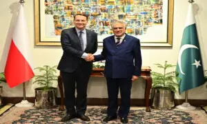 Dar, Polish deputy PM vow to strengthen bilateral ties