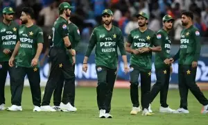 جنوبی افریقا کے خلاف پہلے ٹی ٹوئنٹی میچ میں قومی ٹیم ’گلابی کِٹ‘ پہن کر میدان میں کیوں اُترے گی؟ جنوبی افریقا کے خلاف پہلے ٹی ٹوئنٹی میچ میں قومی ٹیم ’گلابی کِٹ‘ پہن کر میدان میں کیوں اُترے گی؟