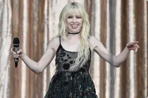 Carly Rae Jepsen marries Cole M.G.N. at Chelsea Hotel Carly Rae Jepsen marries Cole M.G.N. at Chelsea Hotel