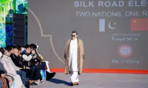 Premier Pakistan-China fashion show staged at the Great Wall Premier Pakistan-China fashion show staged at the Great Wall
