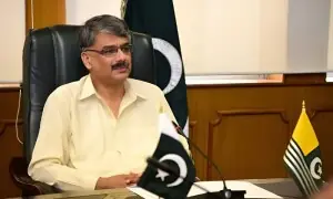 وزیراعظم آزاد کشمیر کے خلاف تحریک عدم اعتماد تیار، مطلوبہ تعداد میں ارکان نے دستخط کردیے وزیراعظم آزاد کشمیر کے خلاف تحریک عدم اعتماد تیار، مطلوبہ تعداد میں ارکان نے دستخط کردیے
