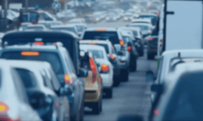 کراچی: 3 دن میں 10 کروڑ روپے سے زائد کے ای چالان جاری، رفتار کی حد مقرر