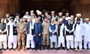 پاکستان اپنی سرزمین پر افغانستان سے دہشت گردی برداشت نہیں کرے گا: فیلڈ مارشل عاصم منیر پاکستان اپنی سرزمین پر افغانستان سے دہشت گردی برداشت نہیں کرے گا: فیلڈ مارشل عاصم منیر