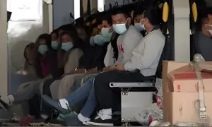 امریکا سے سیکڑوں بھارتی شہری ملک بدر،73 سالہ سکھ خاتون بھی شامل امریکا سے سیکڑوں بھارتی شہری ملک بدر،73 سالہ سکھ خاتون بھی شامل