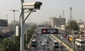 کراچی میں 4 سال قبل چوری ہونے والی موٹرسائیکل کا ’ای چالان‘ مالک کو موصول کراچی میں 4 سال قبل چوری ہونے والی موٹرسائیکل کا ’ای چالان‘ مالک کو موصول