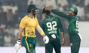 Pakistan restrict South Africa to 110 in second T20 Pakistan restrict South Africa to 110 in second T20
