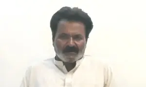 پاکستانی مچھیرا بھارتی خفیہ ایجنسی کا آلۂ کار بننے پر گرفتار پاکستانی مچھیرا بھارتی خفیہ ایجنسی کا آلۂ کار بننے پر گرفتار