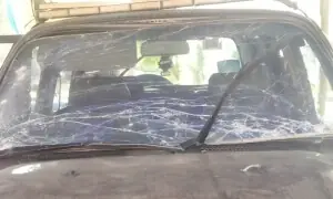 ہنگو میں پولیس کے قافلے پر ریموٹ کنٹرول بم حملہ، ایس ایچ او سمیت 2 اہلکار زخمی