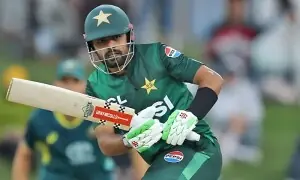 بابر اعظم پہلے ون ڈے میں کتنے لیجنڈ کرکٹرز کو پیچھے چھوڑ سکتے ہیں؟ بابر اعظم پہلے ون ڈے میں کتنے لیجنڈ کرکٹرز کو پیچھے چھوڑ سکتے ہیں؟