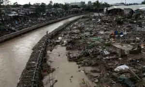 Typhoon kalmaegi kills 58 in central Philippines, leaves cebu in ruins