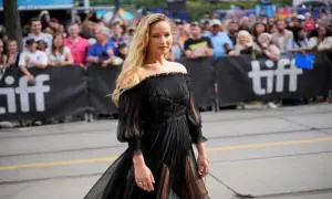 Jennifer Lawrence talks comfort with nude scenes and body confidence