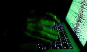 آن لائن فراڈ اور منی لانڈرنگ اسکینڈل، جرمنی میں 18 افراد گرفتار آن لائن فراڈ اور منی لانڈرنگ اسکینڈل، جرمنی میں 18 افراد گرفتار