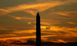 US plans 10% flight cuts at major airports amid historic government shutdown US plans 10% flight cuts at major airports amid historic government shutdown