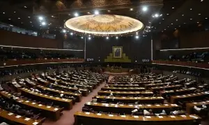 27ویں آئینی ترمیم: ایوانِ بالا و زیریں کے اجلاس منسوخ، وزیراعظم اتحادیوں سے ملاقات کریں گے