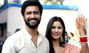 کترینہ کیف اور وکی کوشل کے ہاں بیٹے کی پیدائش کترینہ کیف اور وکی کوشل کے ہاں بیٹے کی پیدائش