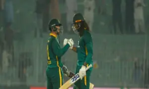 South Africa opt to bat against Pakistan in decisive ODI