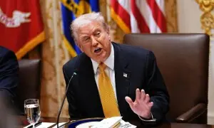 ’ہمارا اتحادی برطانیہ جمہوریت کے لیے نقصان دہ کردار ادا کر رہا ہے‘: ٹرمپ کی بی بی سی تنازع پر تنقید ’ہمارا اتحادی برطانیہ جمہوریت کے لیے نقصان دہ کردار ادا کر رہا ہے‘: ٹرمپ کی بی بی سی تنازع پر تنقید