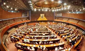 ستائیسویں آئینی ترمیم سینیٹ سے منظور، آج قومی اسمبلی میں پیش کی جائے گی