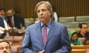 27 ویں آئینی ترمیم کا بل قومی اسمبلی میں پیش، اپوزیشن کا احتجاج