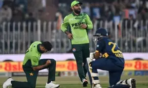 دوسرا ون ڈے: سری لنکا نے پاکستان کو جیت کے لیے 289 رنز کا ہدف دے دیا