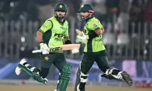 Pakistan clinches second ODI against Sri Lanka to take 2-0 series lead