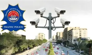 سرکاری افسران کے لیے ٹریفک قوانین میں سختی کا اعلان، سندھ حکومت کا بڑا فیصلہ سرکاری افسران کے لیے ٹریفک قوانین میں سختی کا اعلان، سندھ حکومت کا بڑا فیصلہ