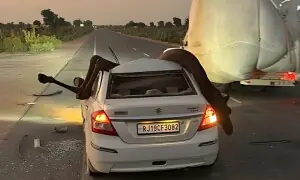 اونٹ کی تیز رفتار کار کو ٹکر، ویڈیو وائرل اونٹ کی تیز رفتار کار کو ٹکر، ویڈیو وائرل