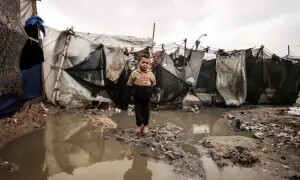 غزہ میں بارش اور ٹھنڈ کے دوران اسرائیل نے امداد بند کردی غزہ میں بارش اور ٹھنڈ کے دوران اسرائیل نے امداد بند کردی