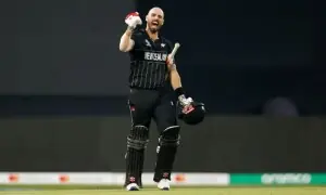 نیوزی لینڈ کے ڈیرل مچل نے روہت شرما سے بڑا اعزاز چھین لیا نیوزی لینڈ کے ڈیرل مچل نے روہت شرما سے بڑا اعزاز چھین لیا